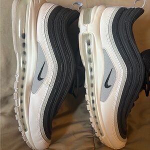 Nike Black and White Athletic Shoes